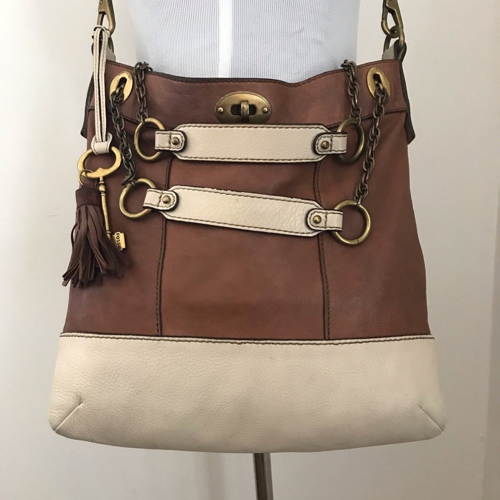 !!!!!SOLD!!!!!    Fossil “JULES”....Crossbody...